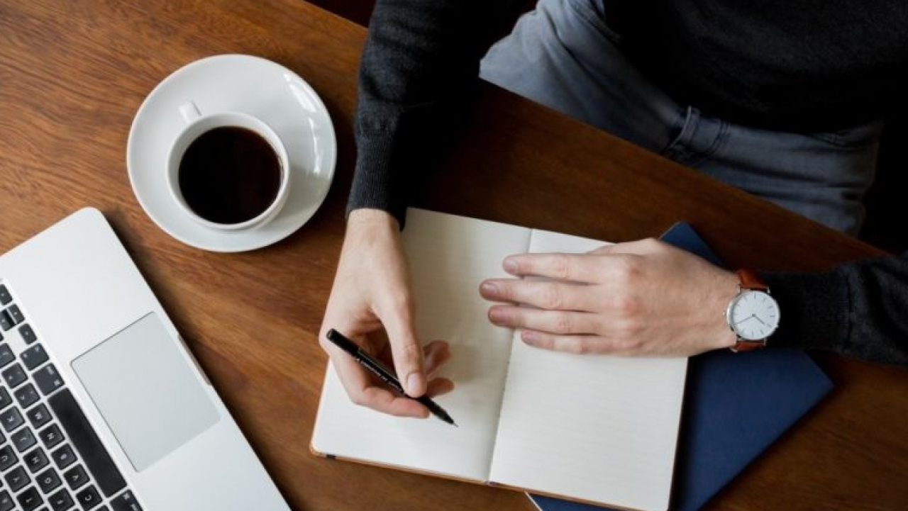 Cara Menikmati Waktu Layar Tanpa Stres